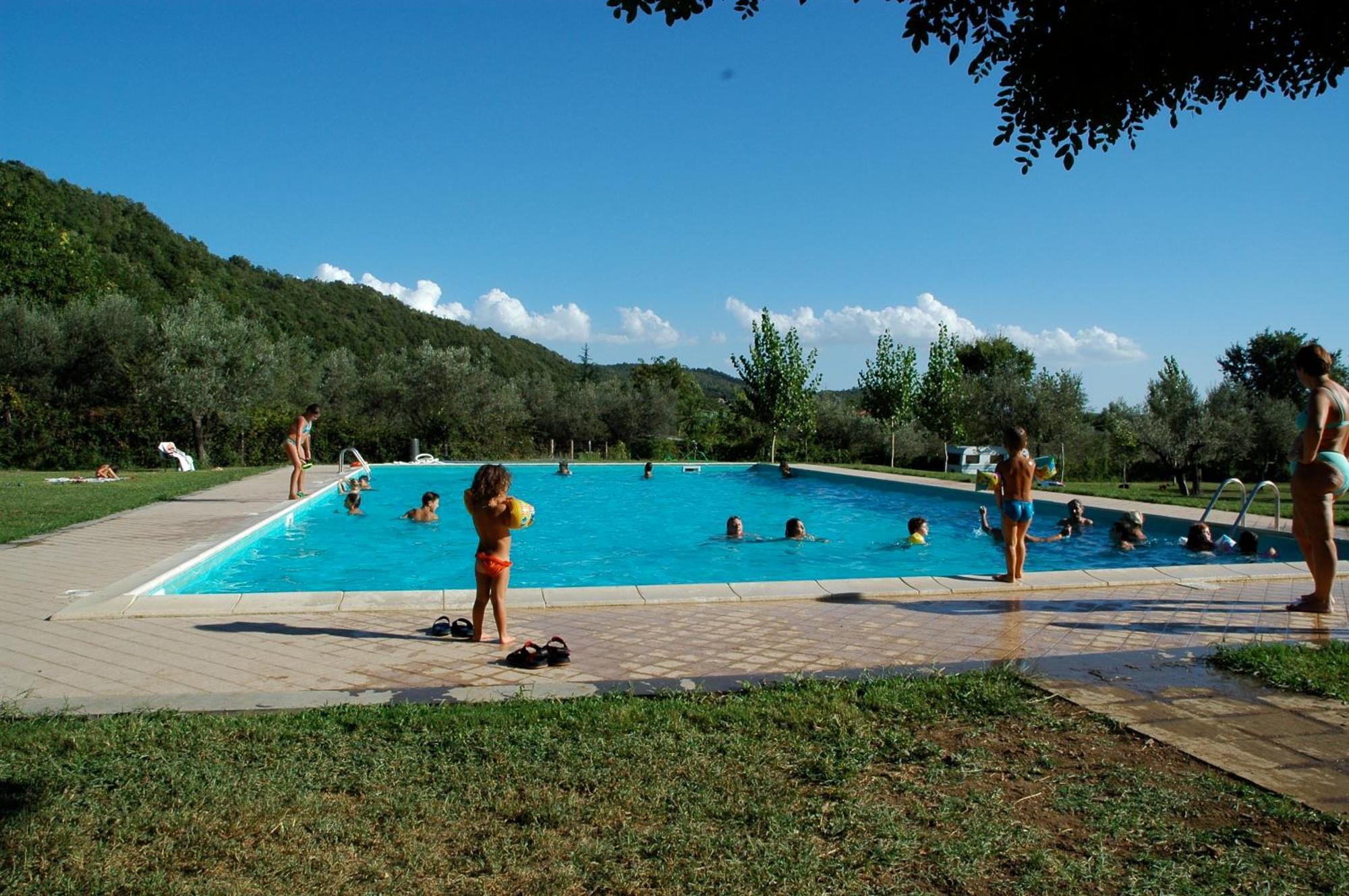 Blu International Camping Bolsena Ngoại thất bức ảnh